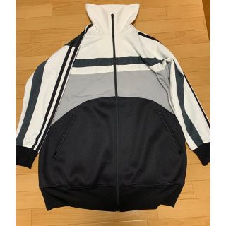 ワイスリー(Y-3)のY3  OVERSIZED VARSITY TRACK TOP(ジャージ)