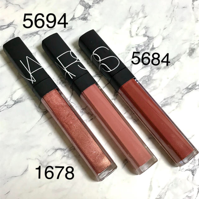 NARS(ナーズ)のNARS リップグロスN 3本セット コスメ/美容のベースメイク/化粧品(リップグロス)の商品写真