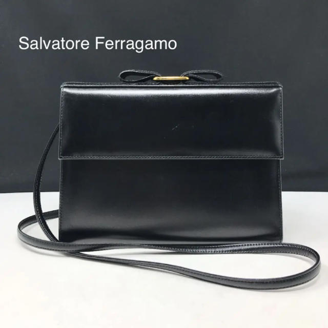 注目ブランド - Ferragamo Salvatore サルヴァトーレ ブラック ショルダーバッグ  フェラガモ  ショルダーバッグ