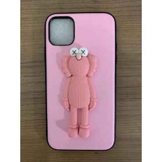 kwas iPhone 11ケースピンク立体人形(iPhoneケース)