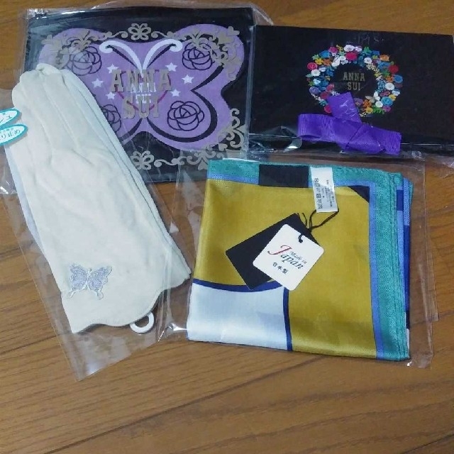 Anna Sui お値下げしました Anna Sui 福袋 の通販 By ママコ S Shop アナスイならラクマ Anna Sui お値下げしました Anna Sui 福袋 の通販 By ママコ S Shop アナスイならラクマ