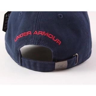 アンダーアーマー(UNDER ARMOUR)のunder armour cap（navy）(キャップ)