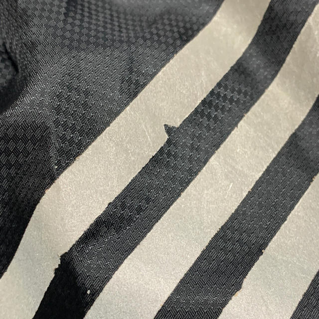 adidas(アディダス)の最終値下げ！adidas ジャンパー　ブラック　Sサイズ メンズのジャケット/アウター(ナイロンジャケット)の商品写真