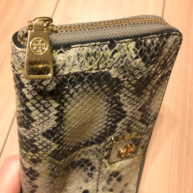 Tory Burch - お値下げしました！トリーバーチ ラウンドファスナー長 ...