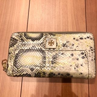 TORY BURCH トリーバーチ パイソン ヘビ柄 ラウンドファスナー 長財布