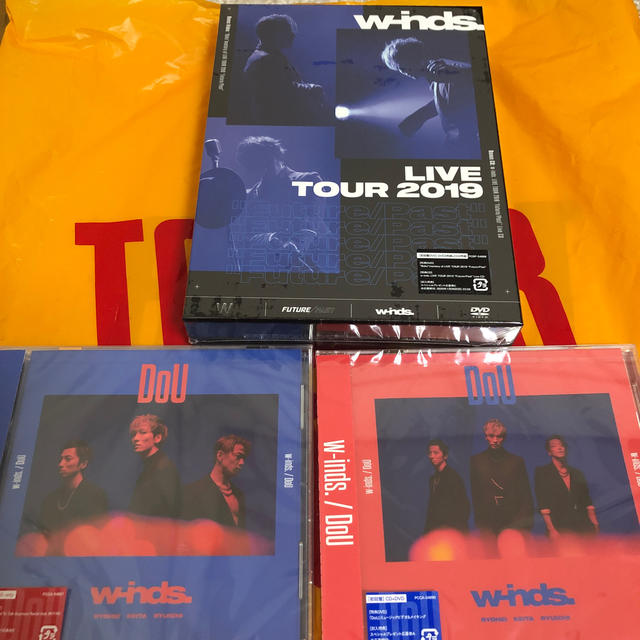 w-inds．LIVE　TOUR　2019“Future／Past”［初回盤DV