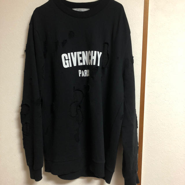 GIVENCHY(ジバンシィ)のGARDEN様専用 メンズのトップス(スウェット)の商品写真