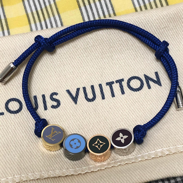 LOUIS VUITTON(ルイヴィトン)の【美品】（期間限定値下げ）ルイヴィトン  ビーズブレスレット メンズのアクセサリー(ブレスレット)の商品写真