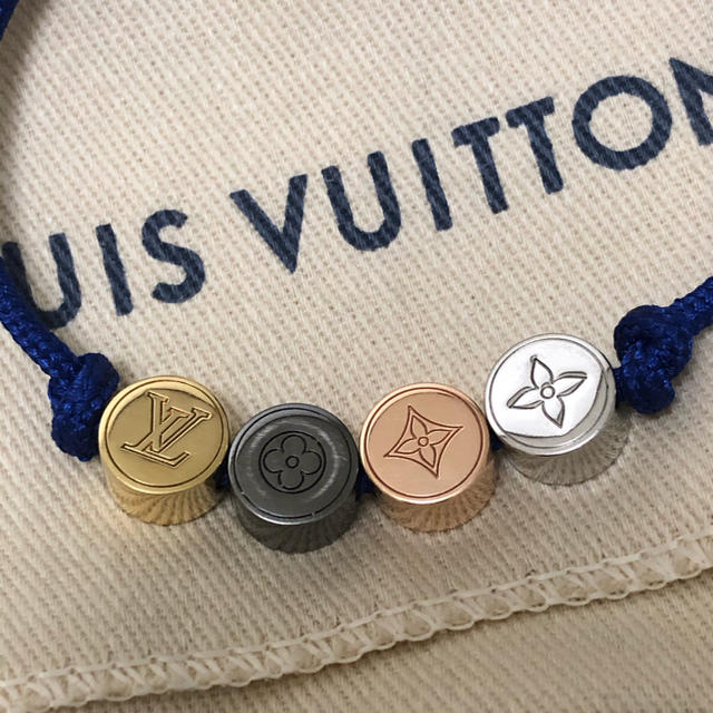 LOUIS VUITTON(ルイヴィトン)の【美品】（期間限定値下げ）ルイヴィトン  ビーズブレスレット メンズのアクセサリー(ブレスレット)の商品写真