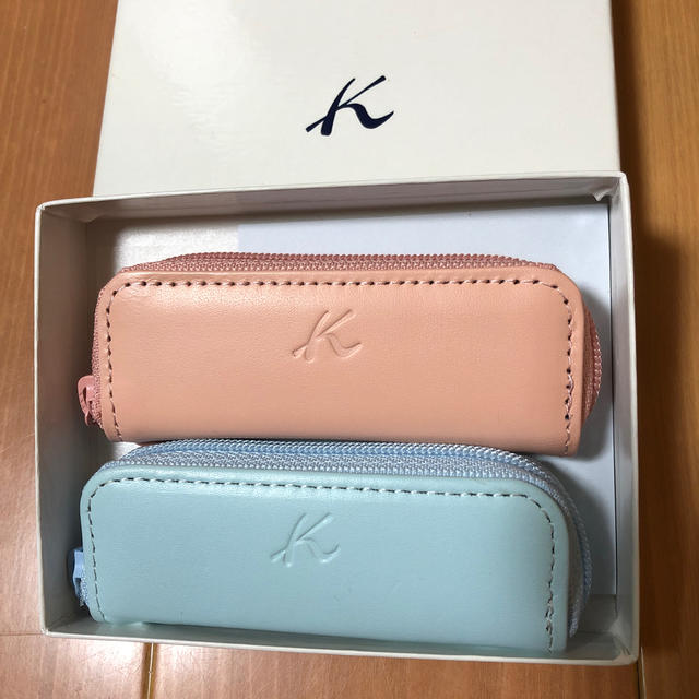 Kitamura(キタムラ)の❤︎未使用品❤︎キタムラ　印鑑ケース　ピンク&ブルー インテリア/住まい/日用品の文房具(印鑑/スタンプ/朱肉)の商品写真