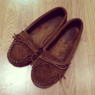 ミネトンカ(Minnetonka)のMINNETONKA モカシン(ローファー/革靴)