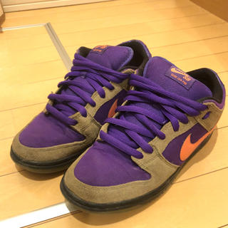 ナイキ(NIKE)のnike dunk sb low 26.5(スニーカー)