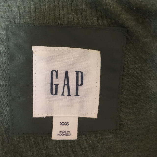 GAP(ギャップ)のギャップ　ダウンベスト レディースのジャケット/アウター(ダウンベスト)の商品写真