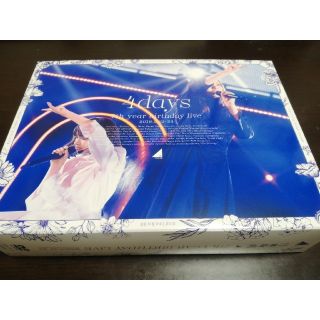 ノギザカフォーティーシックス(乃木坂46)の7th year birthday LIVE・乃木坂46・DVD・トレカポスカ付(アイドル)