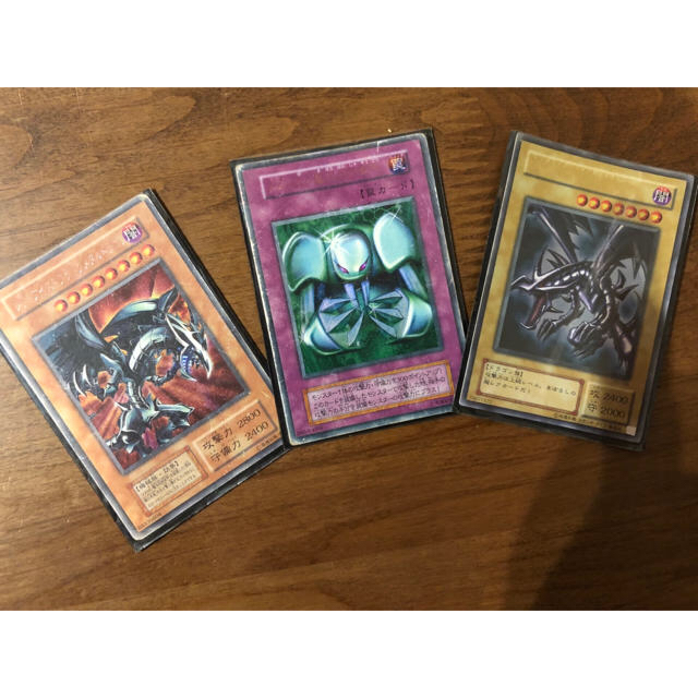 遊戯王カード 初期 レッドアイズ ブラックメタルドラゴン