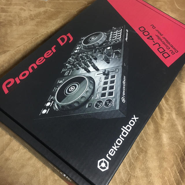 Pioneer(パイオニア)の【値下げ交渉可】DDJ-400 pioneer rekordbox 最安値保証 楽器のDJ機器(DJコントローラー)の商品写真