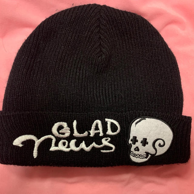 GLAD NEWS(グラッドニュース)のGLAD NEWS ニット帽 レディースの帽子(ニット帽/ビーニー)の商品写真