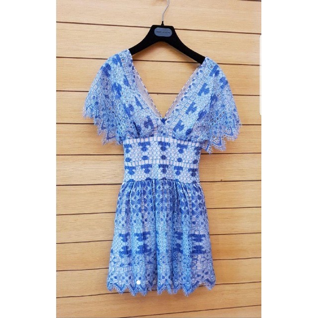 新品未使用 BCBG MAXAZRIA ワンピース 大きい割引 www.panda92.fr