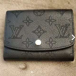 ルイヴィトン(LOUIS VUITTON)のルイ・ヴィトン マヒナ 二つ折り財布(折り財布)