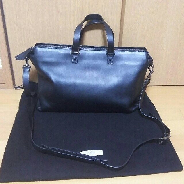 定価30万円 VALENTINOトートバッグ ブラック sbdonline2.net