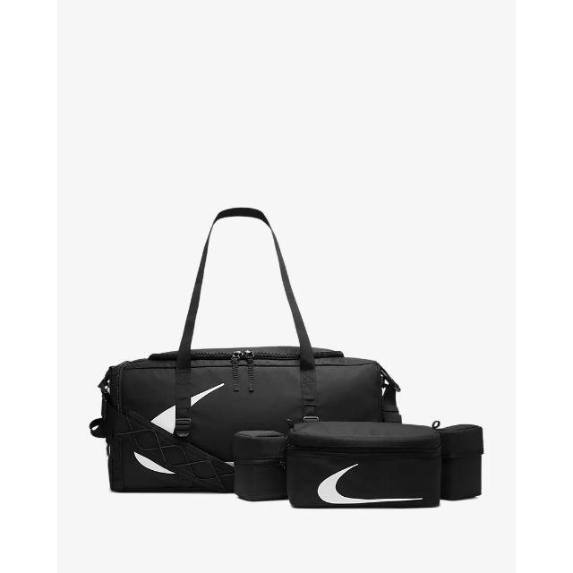OFF-WHITE(オフホワイト)のNike x OFF-WHITE Duffle Bag 黒 国内正規品 メンズのバッグ(ショルダーバッグ)の商品写真