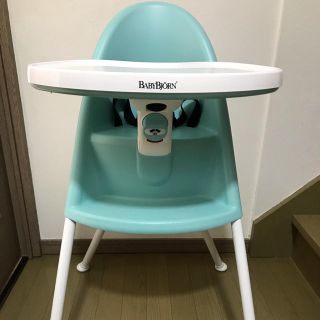 ベビービョルン(BABYBJORN)のベビービョルン　ハイチェア　ハーネス付き　ライトグリーン(その他)