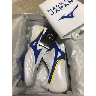 ミズノ(MIZUNO)の限定！ミズノ ウェーブカップレジェンド 新品 26 26.5がまだ有ります(シューズ)