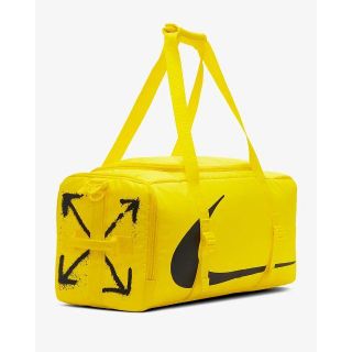 ナイキ(NIKE)のNike x OFF-WHITE Duffle Bag Yellow国内正規品 (ボストンバッグ)