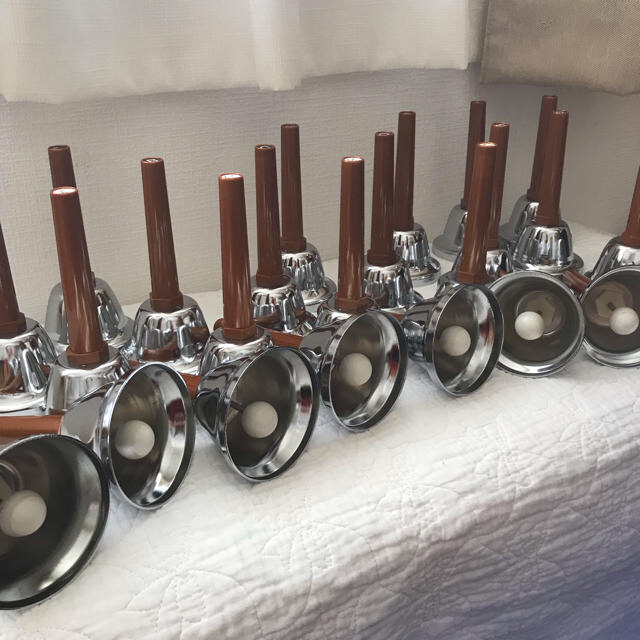 ハンドベル 中古 ミュージックベル 23音 ウチダ MB-S 2 ハンドベル 中古 ミュージックベル 23音 ウチダ MB-S 2