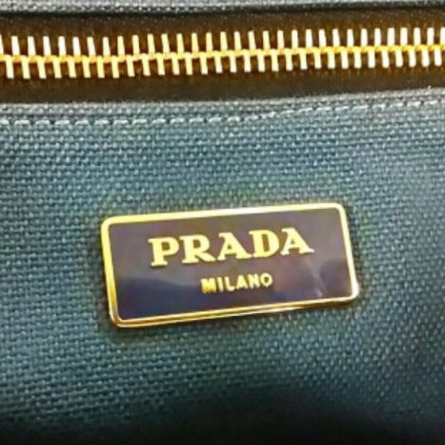 PRADA(プラダ)のPRADA♡カナパ♡確認用♡ レディースのバッグ(ハンドバッグ)の商品写真