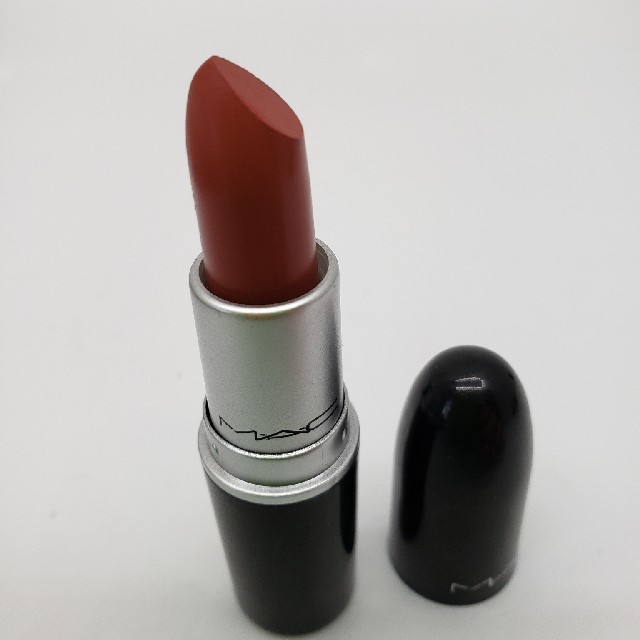 MAC(マック)のM・A・C　マック　MAC　口紅　リップ　未使用　マット　赤 コスメ/美容のベースメイク/化粧品(口紅)の商品写真