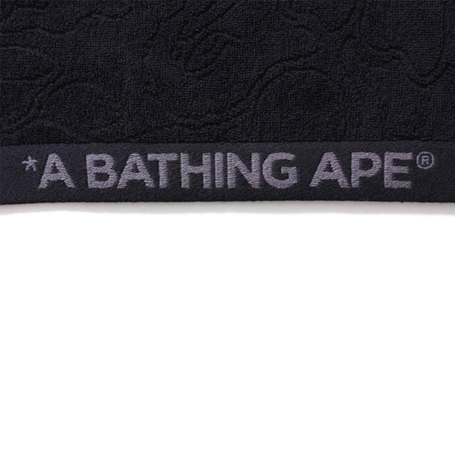 A BATHING APE(アベイシングエイプ)のA BATHING APEフェイスタオル日本製 綿100% BAPE 黒ブラック インテリア/住まい/日用品の日用品/生活雑貨/旅行(タオル/バス用品)の商品写真