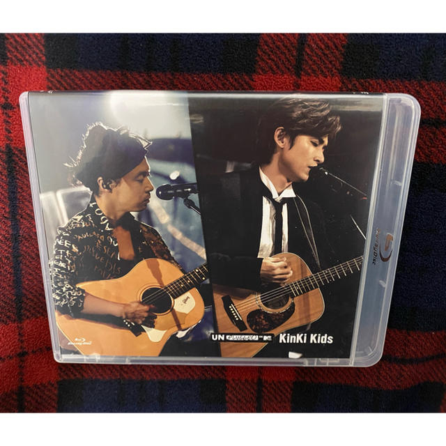 KinKi Kids(キンキキッズ)のMTV Unplugged★KinKi Kids★Blu-ray エンタメ/ホビーのDVD/ブルーレイ(ミュージック)の商品写真