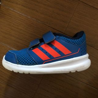 アディダス(adidas)のアディダス スニーカー(スニーカー)