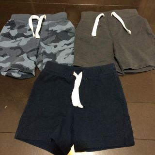 オールドネイビー(Old Navy)のオールドネイビー ショートパンツ3枚セット(パンツ)