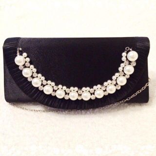 新品SALE♡パールビジュークラッチ(その他)