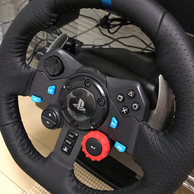 【最終値下げ】Logitech G29 Driving Force 1