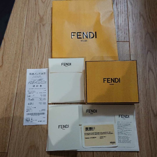 FENDI(フェンディ)のフェンディ FENDI カードケース バッグバグズハイ メンズのファッション小物(名刺入れ/定期入れ)の商品写真