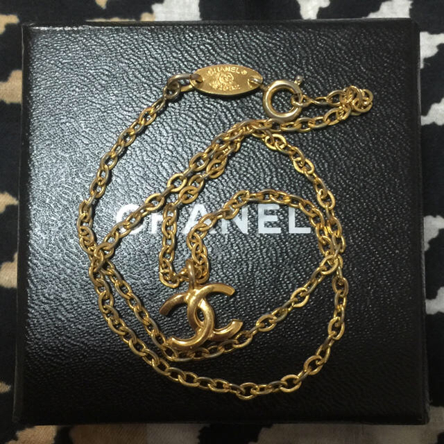 CHANEL(シャネル)のシャネル正規品ヴィンテージネックレス レディースのアクセサリー(ネックレス)の商品写真