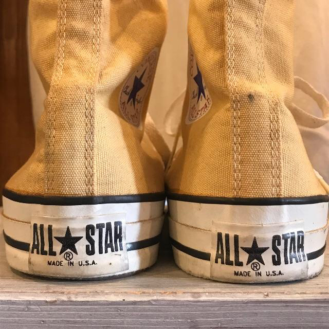 CONVERSE(コンバース)のヴィンテージ　コンバース  イエロー　からし　マスタード　USA製　オールスター メンズの靴/シューズ(スニーカー)の商品写真