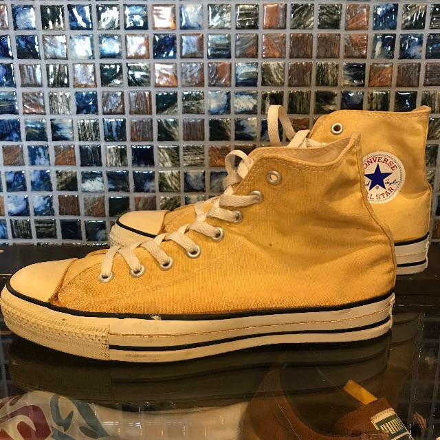 CONVERSE(コンバース)のヴィンテージ　コンバース  イエロー　からし　マスタード　USA製　オールスター メンズの靴/シューズ(スニーカー)の商品写真