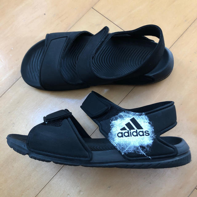 adidas(アディダス)のおっかぁ様♫専用　adidas kidsサンダル キッズ/ベビー/マタニティのキッズ靴/シューズ(15cm~)(サンダル)の商品写真