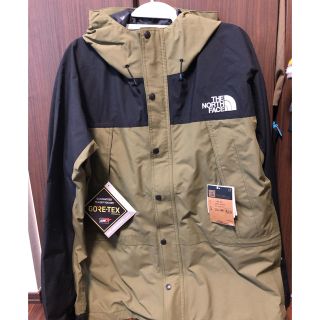 ザノースフェイス(THE NORTH FACE)の定価　THE NORTH FACE MOUNTAIN LIGHT JACKET(マウンテンパーカー)