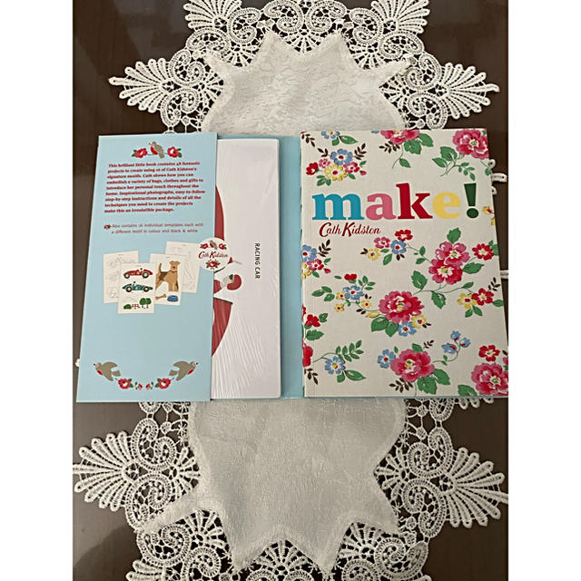 Cath Kidston(キャスキッドソン)のCath Kidston make！キャスキッドソン　ハンドメイド本　英語版新品 エンタメ/ホビーの本(趣味/スポーツ/実用)の商品写真