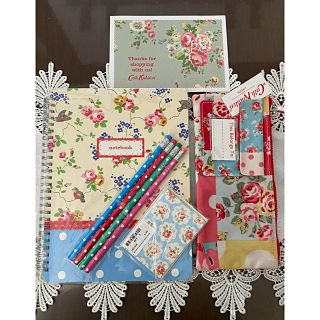 キャスキッドソン(Cath Kidston)のキャスキッドソン　可愛い文具4点セット　未使用新品(ペンケース/筆箱)