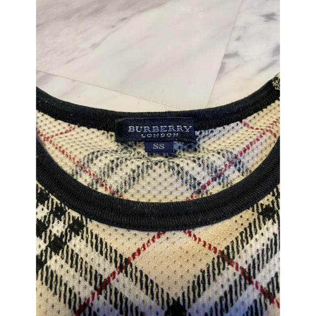 BURBERRY(バーバリー)のBurberry メッシュワンピースとTシャツ　ショートパンツのセット キッズ/ベビー/マタニティのキッズ服女の子用(90cm~)(ワンピース)の商品写真