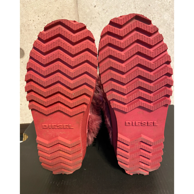 DIESEL(ディーゼル)のDIESEL ファーブーツ　スモーキーピンク キッズ/ベビー/マタニティのキッズ靴/シューズ(15cm~)(ブーツ)の商品写真