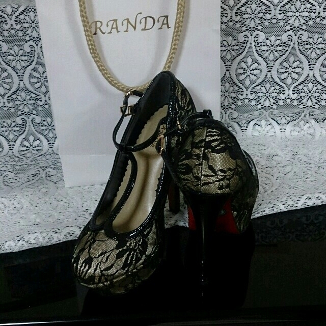 RANDA(ランダ)のRANDA　レースパンプス レディースの靴/シューズ(ハイヒール/パンプス)の商品写真