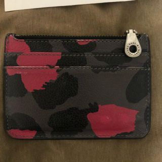 マークバイマークジェイコブス(MARC BY MARC JACOBS)のマークバイマークジェイコブス　パスケース　小銭入れ(名刺入れ/定期入れ)