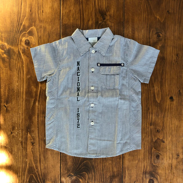 NIKE(ナイキ)のナイキ　半袖シャツ　90センチ キッズ/ベビー/マタニティのキッズ服男の子用(90cm~)(その他)の商品写真